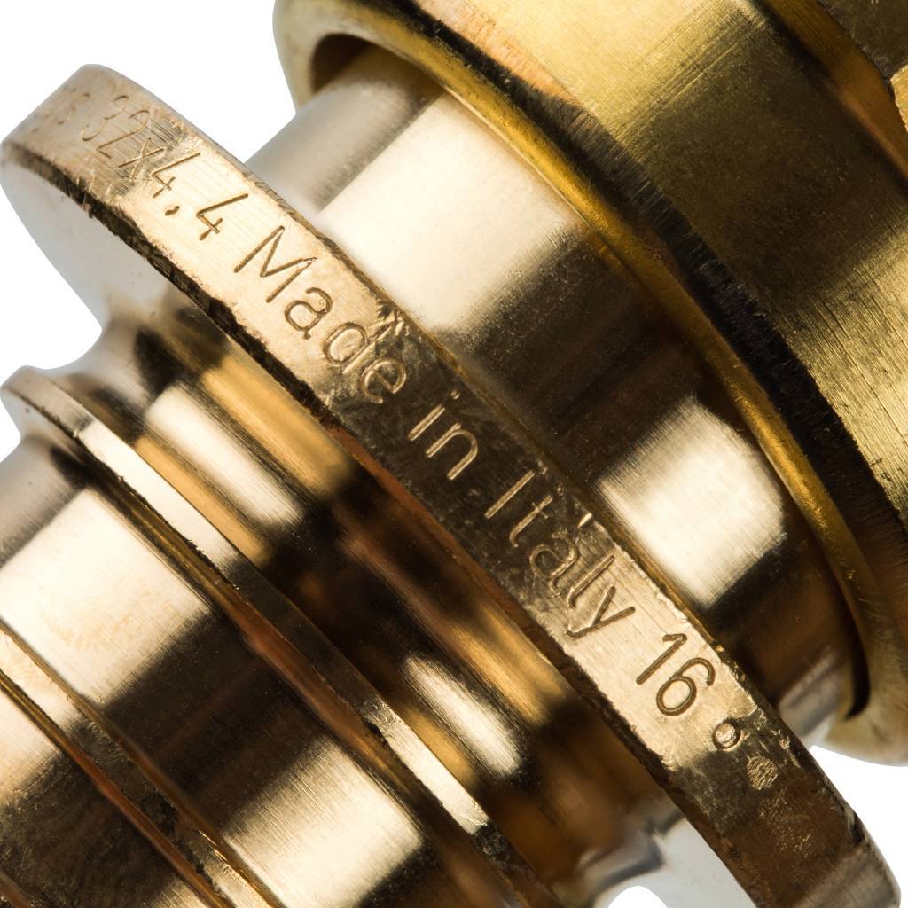 Переходник с накидной гайкой 32xG 1" (5/40) STOUT