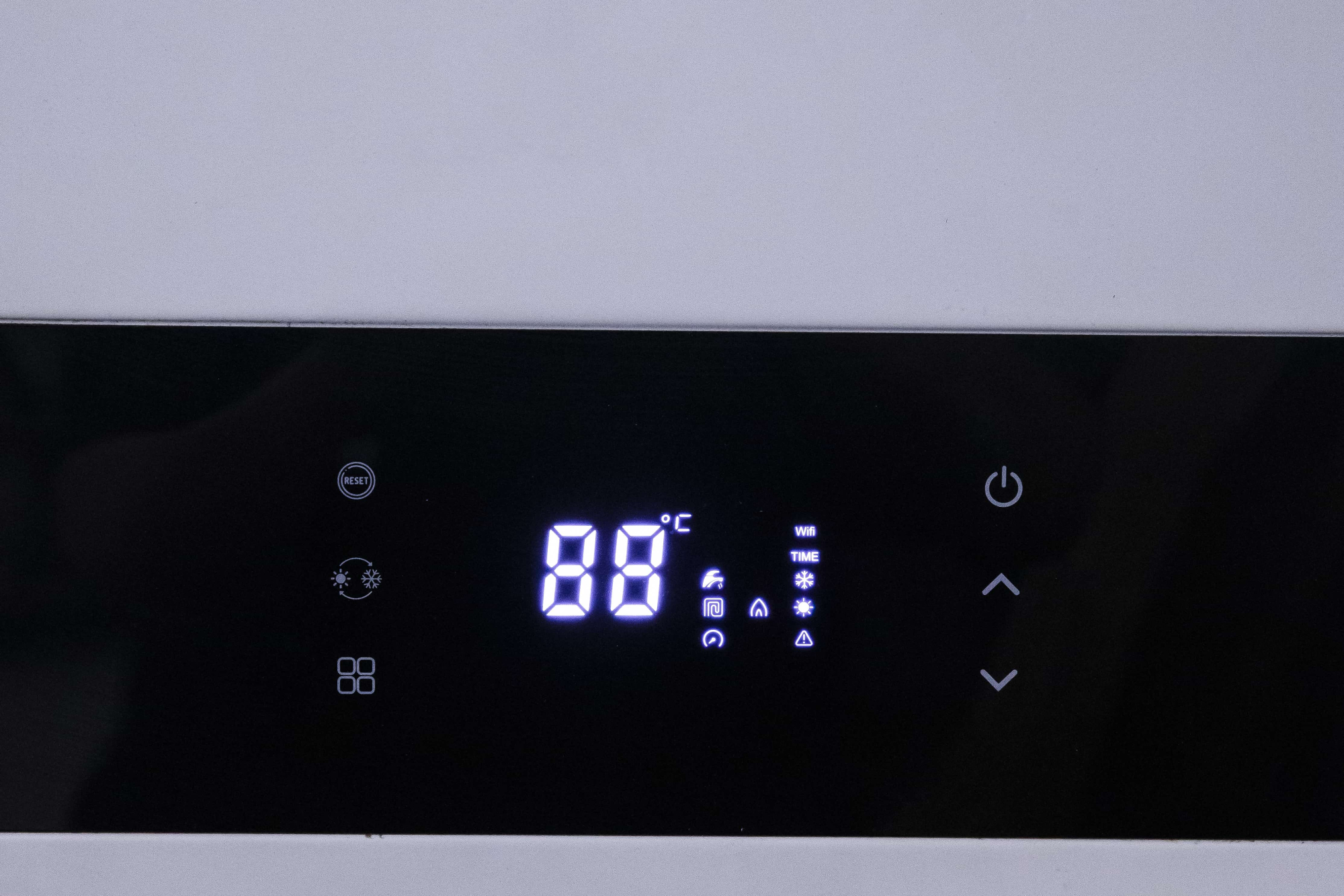 Котел HUBERT AGB 18 DP (Wi-Fi), газовый, настенный, с двумя теплообм., закрытая камера сгор.